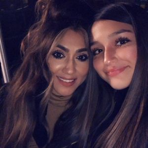 Meet your Posher, Christina